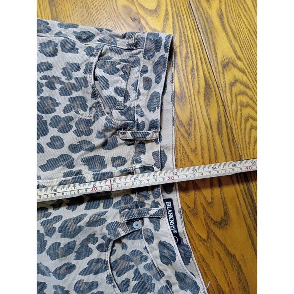 BLANKNYC Jeans Shorts Womens 29 BARROW Preowned Denim Raw Hem ? BLANK NYC Frey ? - Picture 5 of 8